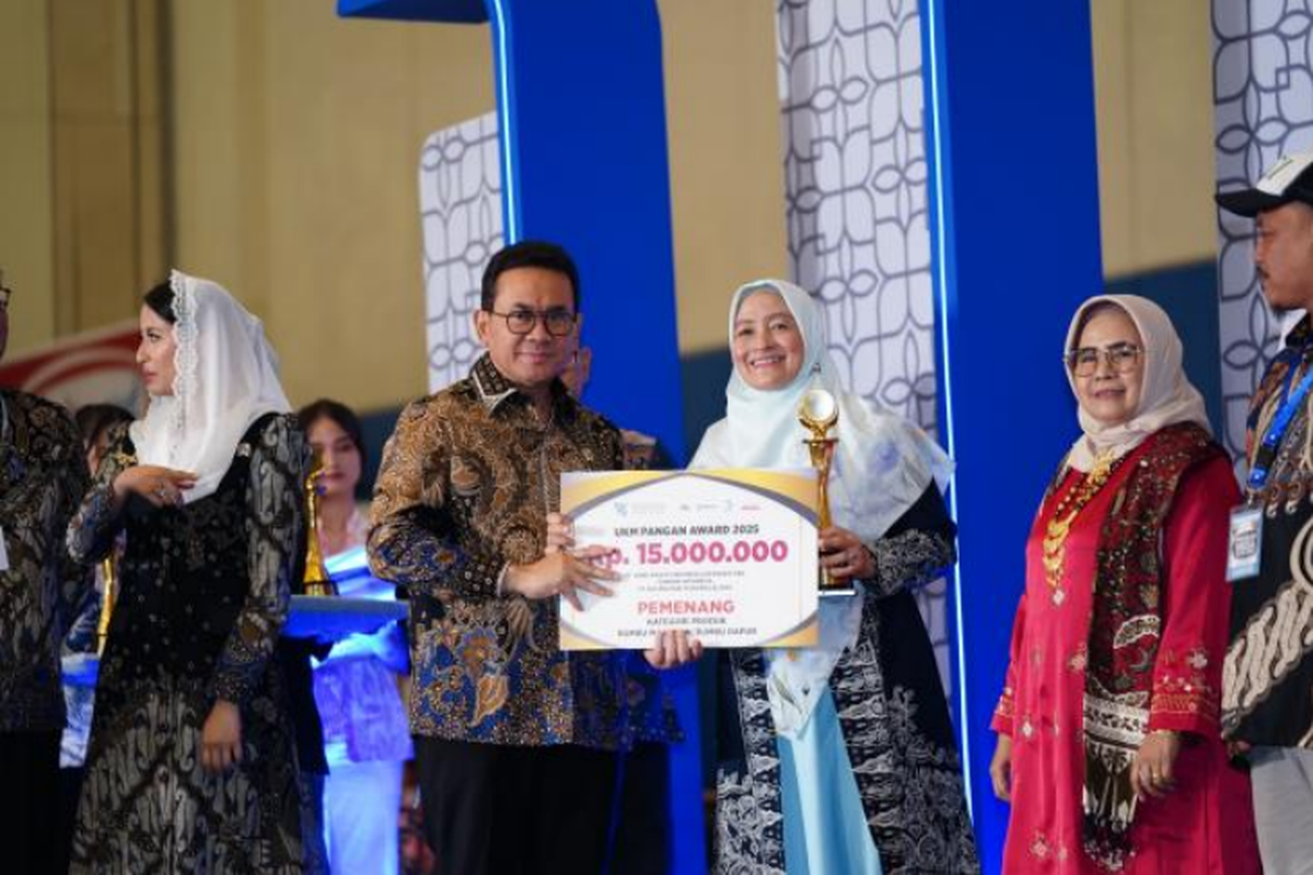 Dorong Daya Saing Produk Pangan Lokal, Mendag Busan Beri Penghargaan UKM Pangan Award