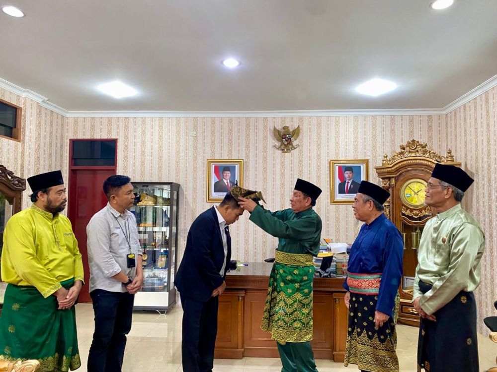 Pantun Sambut Penumpang, LAMR Dukung Angkasa Pura Hidupkan Budaya di Bandara