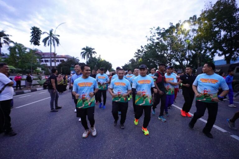keseruan-gubri-abdul-wahid-ikut-kar