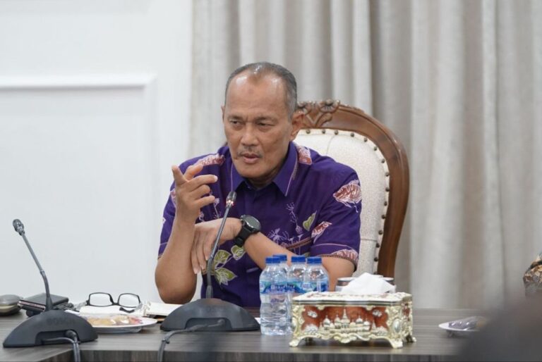 pemprov-riau-siap-gandeng-investor
