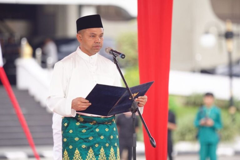 peringatan-hardiknas-gubri-minta-p