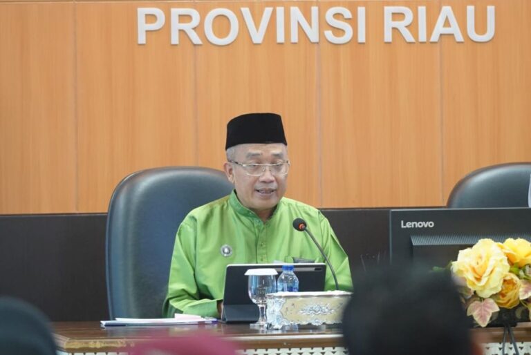 ekonomi-riau-tumbuh-459-persen-di
