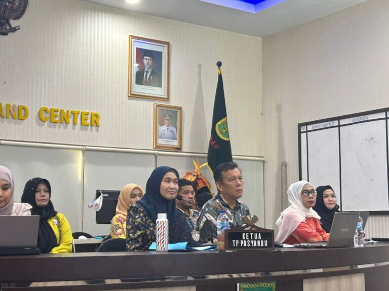 henny-wahid-dorong-posyandu-di-riau