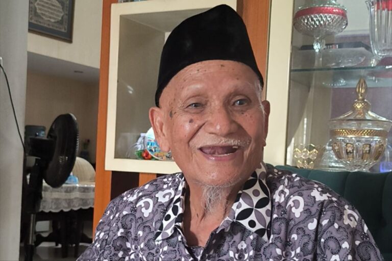 hut-ke-80-ri-sejarawan-ungkap-bukt