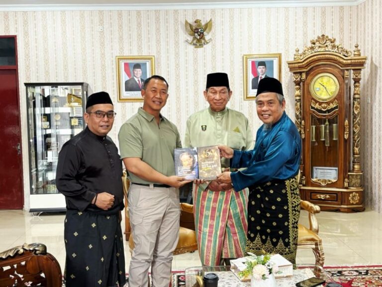 lamr-dan-danlanal-jejaki-kerja-sama