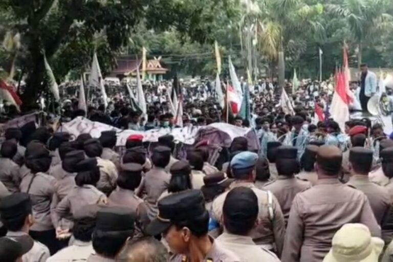 tokoh-lintas-agama-riau-serukan-per