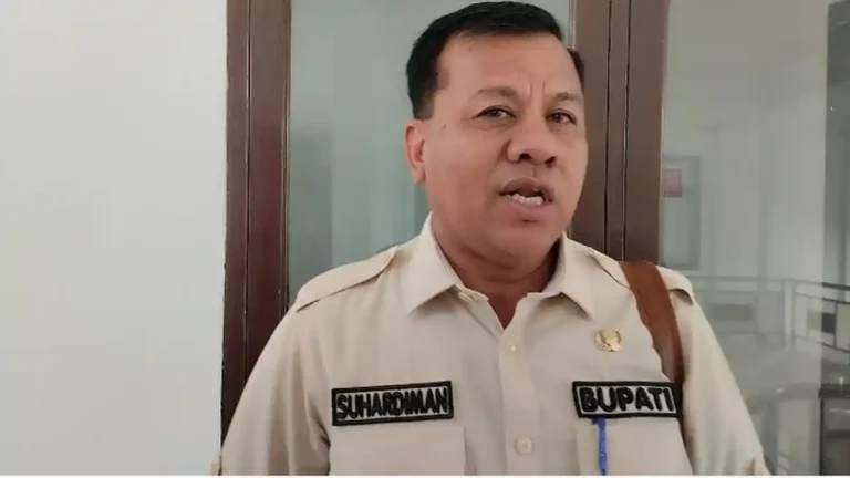 Bupati-Kuansing-Suhardiman-Ambi-soal-rumor-pungutan-PPPK