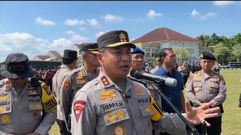 Kapolda_Riau_Irjen_Pol_Herry_Heryawan_29112025