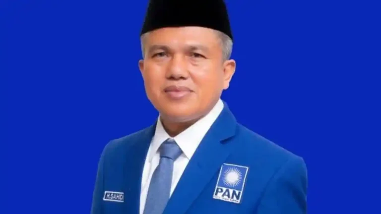 Ketua-Dewan-Pimpinan-Wilayah-DPW-PAN-Provinsi-Riau-Sahidin