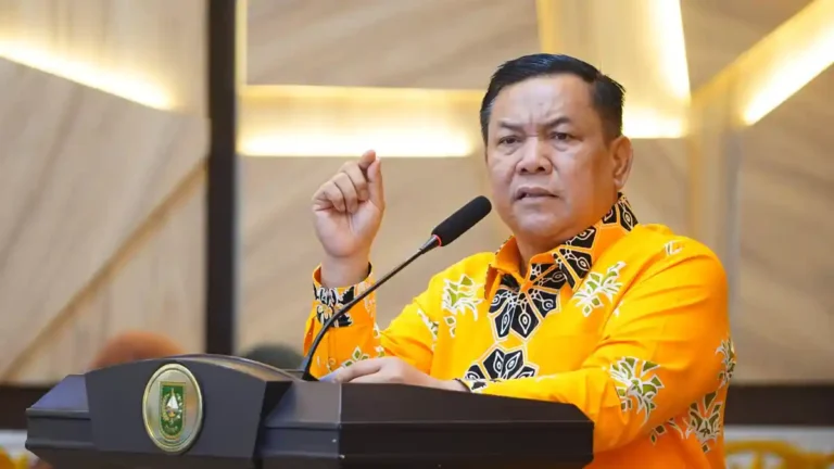 Plt-Gubernur-SF-Hariyanto-foto2