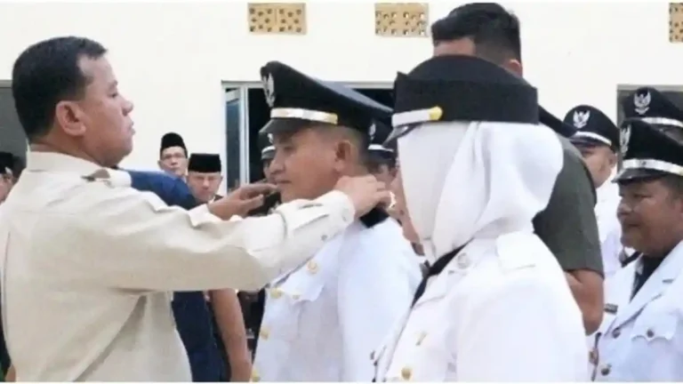 bupati-kuansing-lantik-kades-oke2
