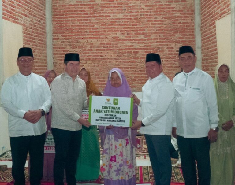 pemprov-riau-salurkan-bantuan-di-ma