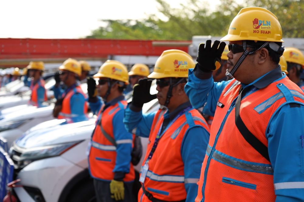 PLN Siagakan 1.890 Personel dan 49 Posko Listrik di Riau-Kepri Jelang Idulfitri