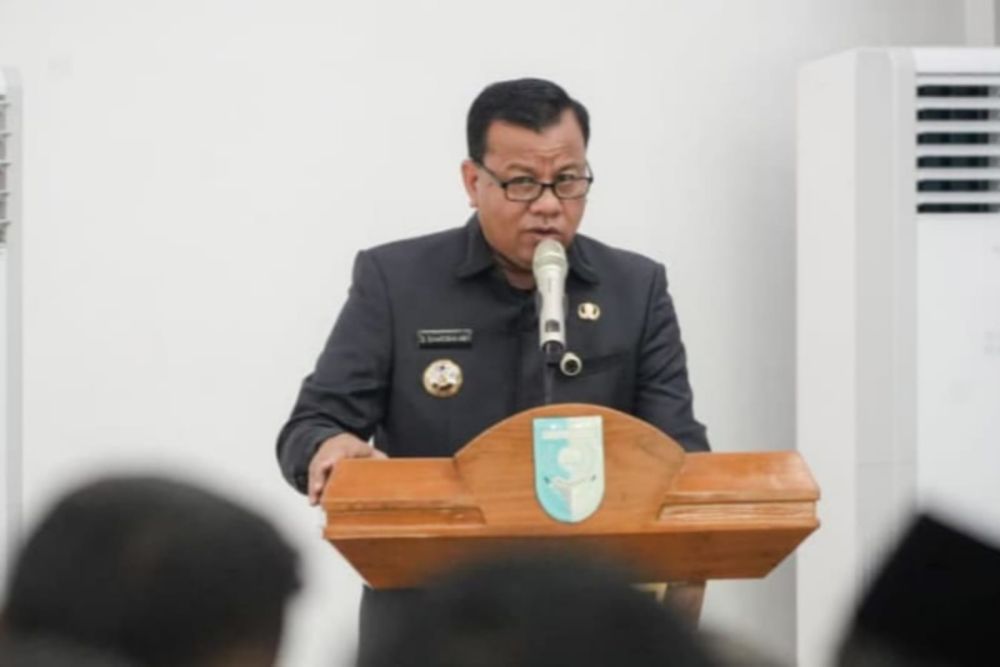bupati-suhardiman-amby-instruksikan