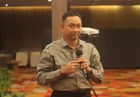 Dr-Dahlan-Tampubolon-SE-MSi