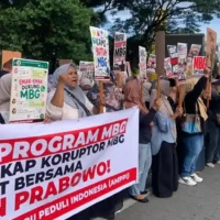 Lanjutkan-MBG-dan-Tangkap-Koruptor-Aksi-Damai-AMPPI-di-Pekanbaru