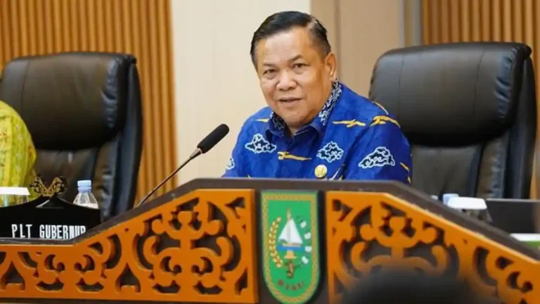Pemprov-Riau-dan-DPRD-Riau-Bersinergi-Optimalkan-PAD-dan-Efisiensi-Anggaran
