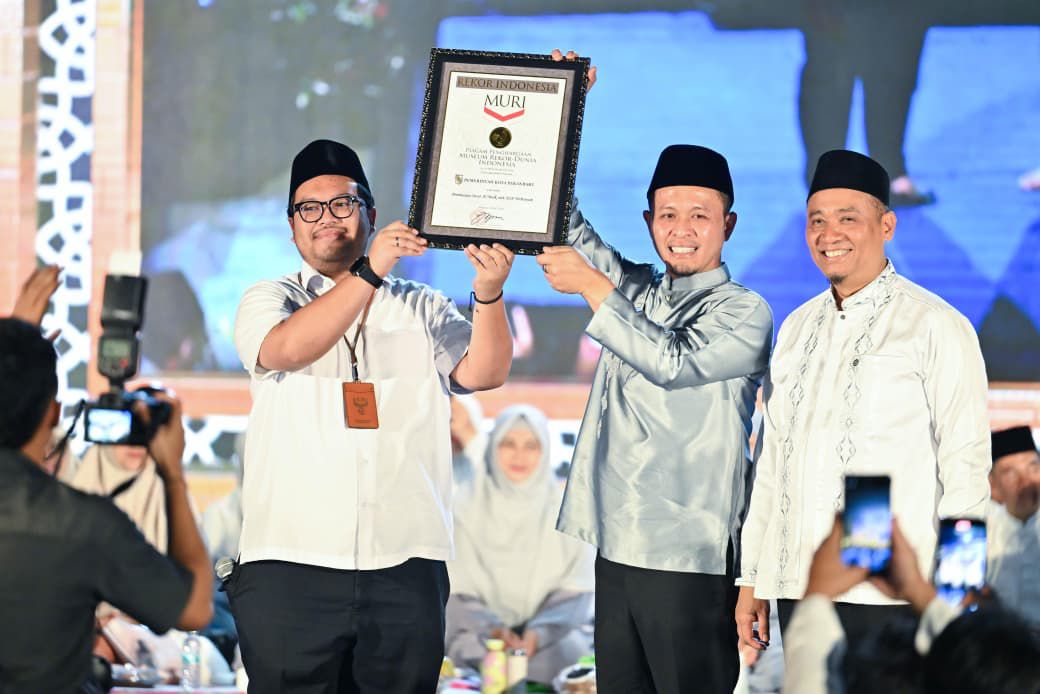 91938-news-pemko-pekanbaru-raih